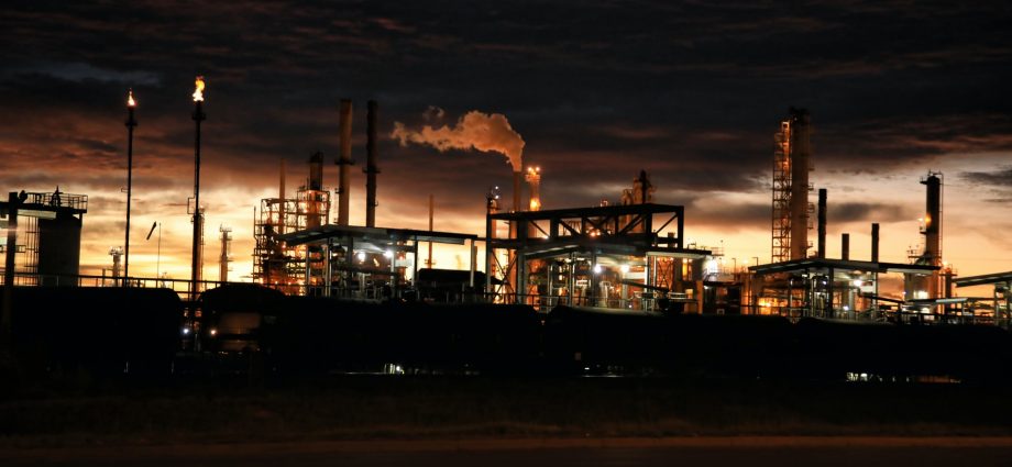 Winson Oil - Oil & Gas Producers